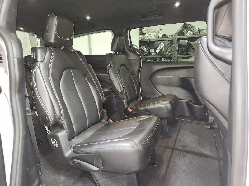 Photo 11 from auction – 2026 CHRYSLER PACIFICA with VIN 2C4RC1BG0TR182629