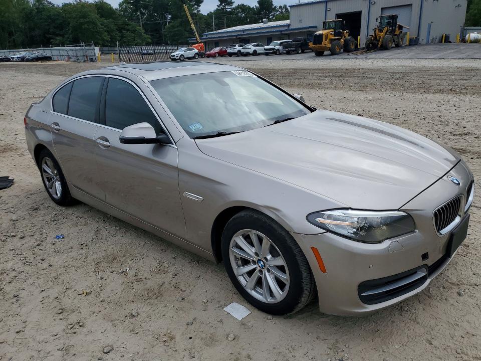 Zdjęcie 4 z aukcji – 2014 BMW 528 z VIN WBA5A7C52ED615181