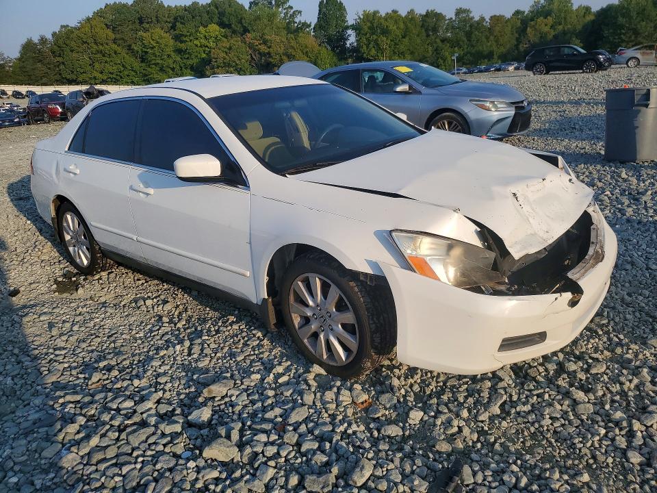 Photo 4 from auction – 2007 HONDA ACCORD with VIN 1HGCM66467A069344