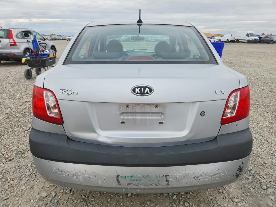Снимка 6 от търг – 2009 KIA RIO с VIN KNADE223796495570