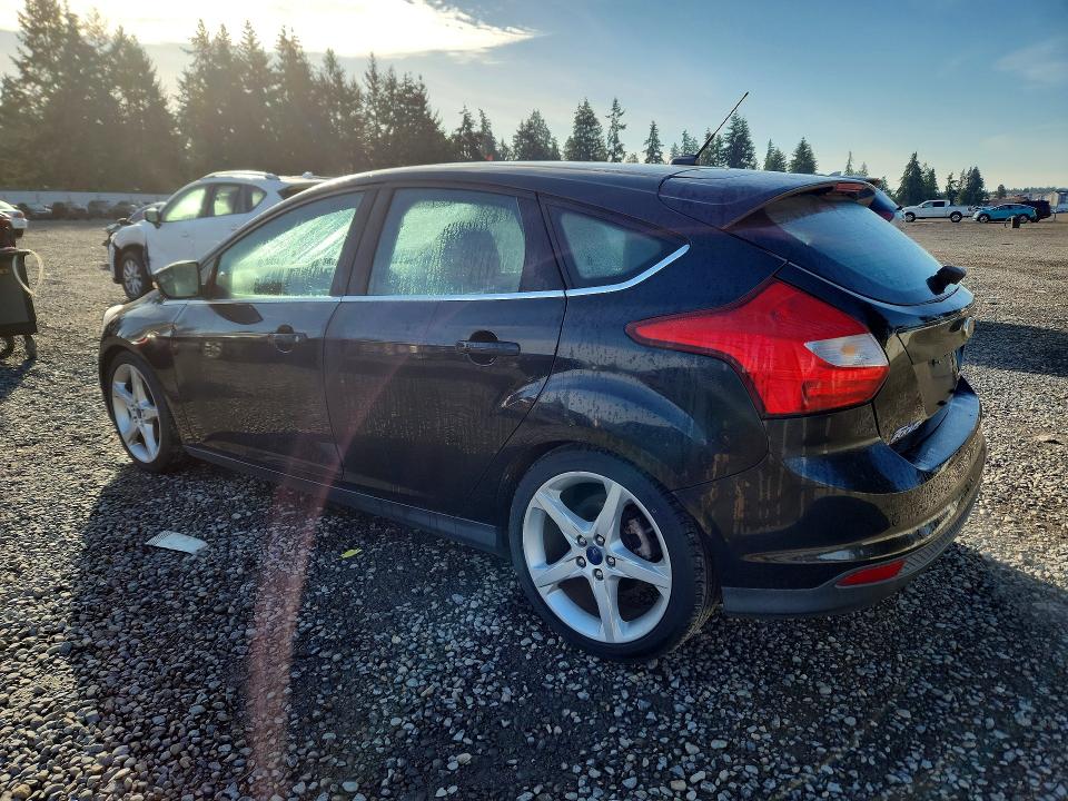 Photo 2 from auction – 2014 FORD FOCUS with VIN 1FADP3N26EL111317