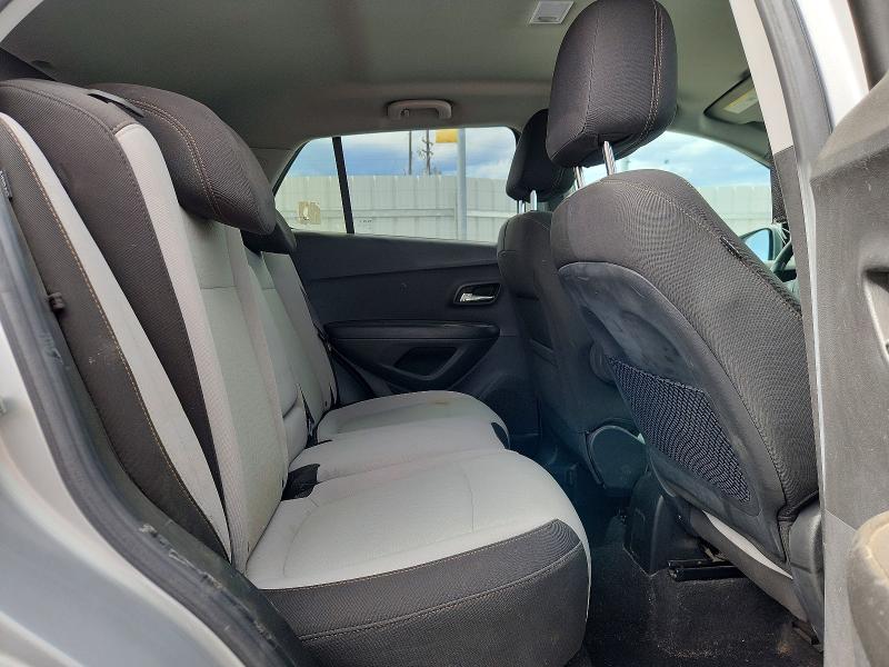 Photo 11 from auction – 2021 CHEVROLET TRAX with VIN KL7CJNSB9MB306319