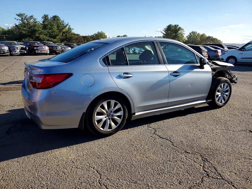 Zdjęcie 3 z aukcji – 2015 SUBARU LEGACY z VIN 4S3BNAC69F3064058