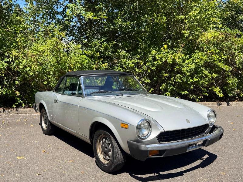1980 FIAT 124 SPIDER - Търг №69639356