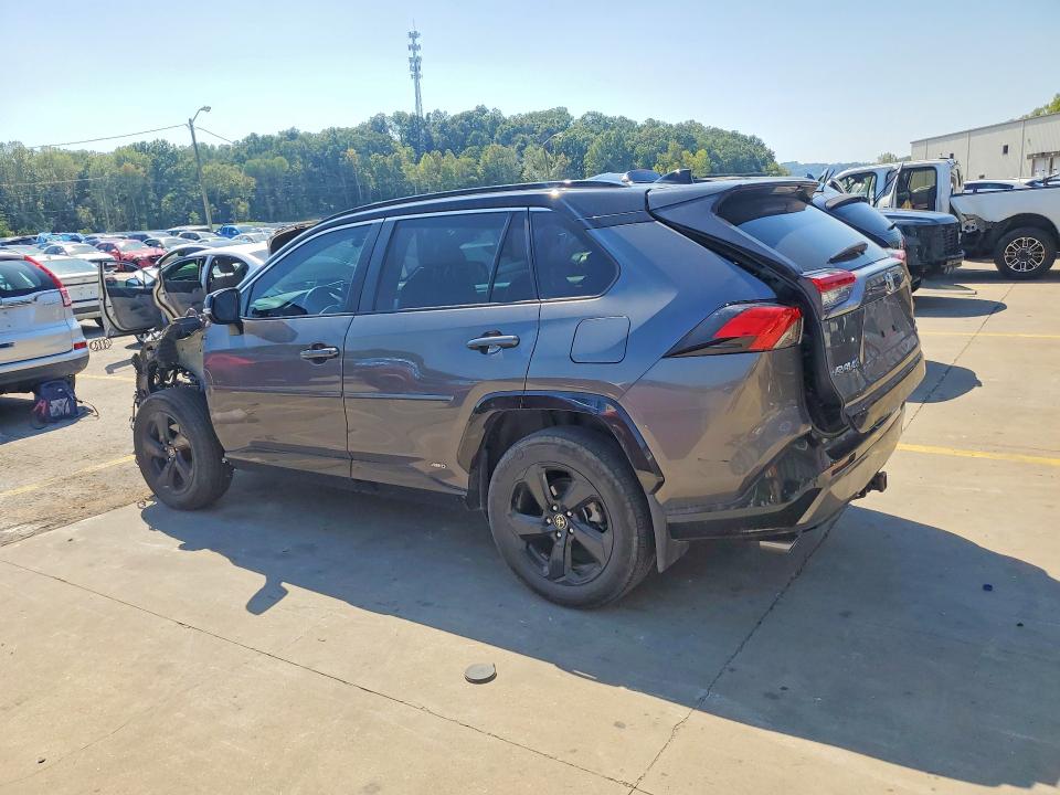 Photo 2 from auction – 2021 TOYOTA RAV4 with VIN 4T3E6RFV0MU063404