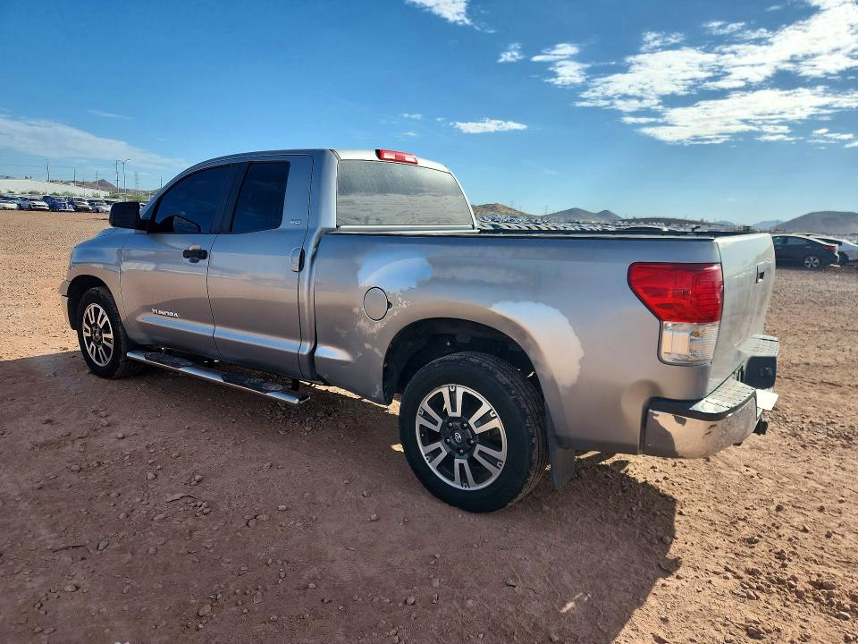 Photo 2 from auction – 2011 TOYOTA TUNDRA with VIN 5TFRM5F17BX025738