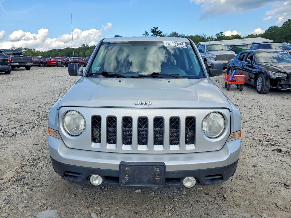 Снимка 5 от търг – 2011 JEEP PATRIOT с VIN 1J4NF1GB9BD114666