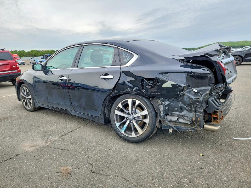 Photo 2 from auction – 2017 NISSAN ALTIMA with VIN 1N4AL3AP4HN357808