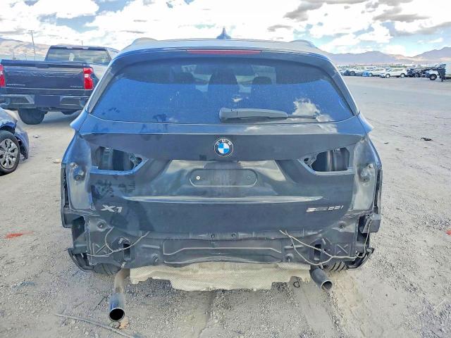 صورة رقم 6 من المزاد - 2018 BMW X1 مع VIN WBXHU7C39J5L06319