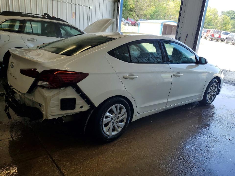 Photo 3 from auction – 2019 HYUNDAI ELANTRA with VIN 5NPD74LF4KH469988