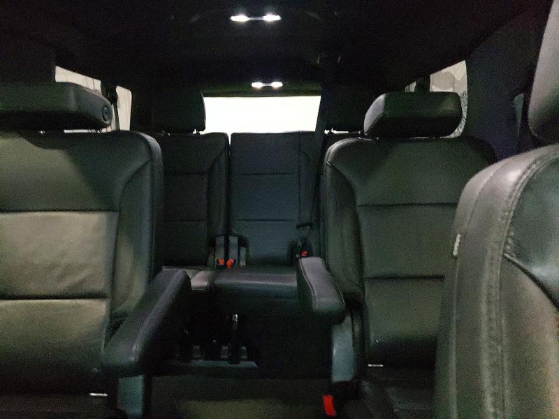 Photo 10 from auction – 2022 CHEVROLET SUBURBAN with VIN 1GNSCCKD1NR204981