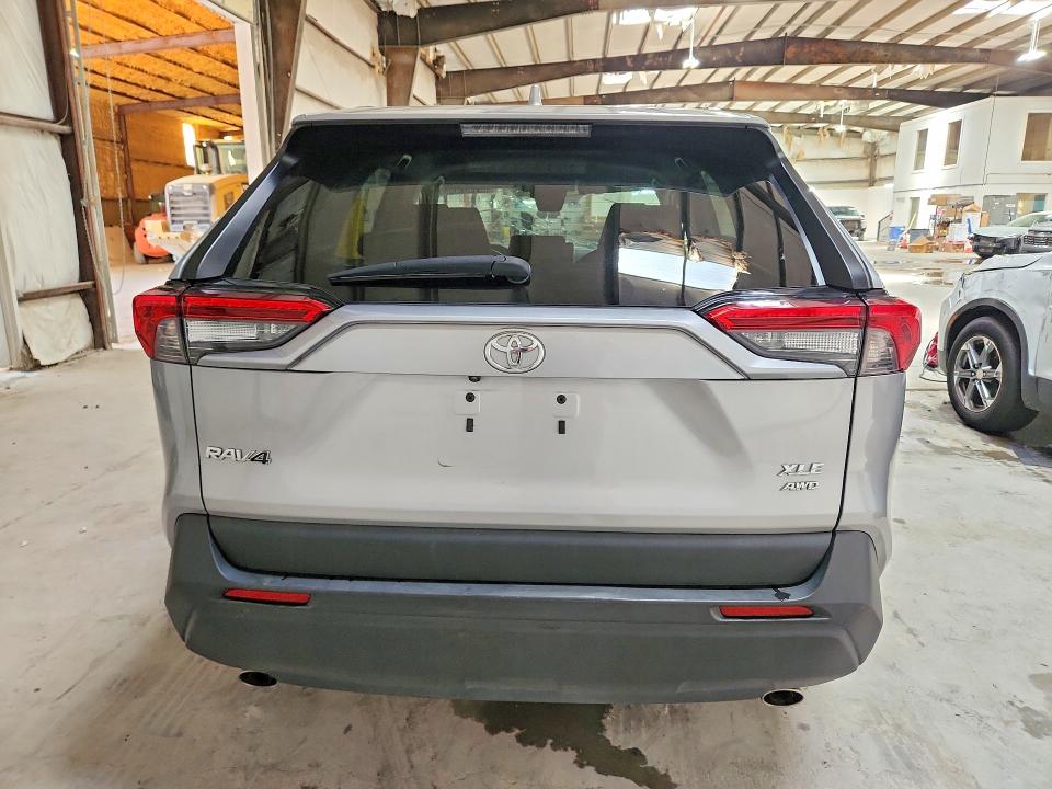 Photo 6 from auction – 2025 TOYOTA RAV4 with VIN 2T3P1RFVXSW513922