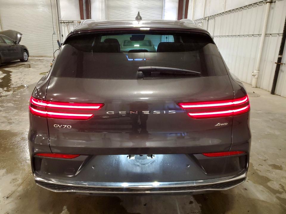Photo 6 from auction – 2026 GENESIS GV70 with VIN KMUMADTB0TU249265