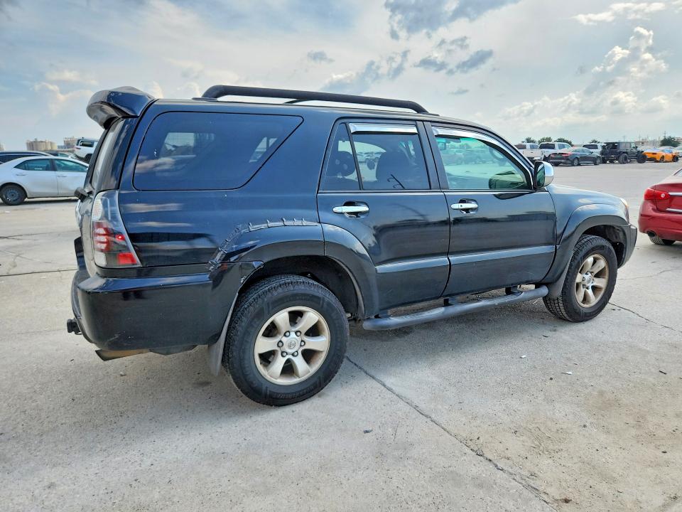 Снимка 3 от търг – 2007 TOYOTA 4RUNNER с VIN JTEZU14R470088311
