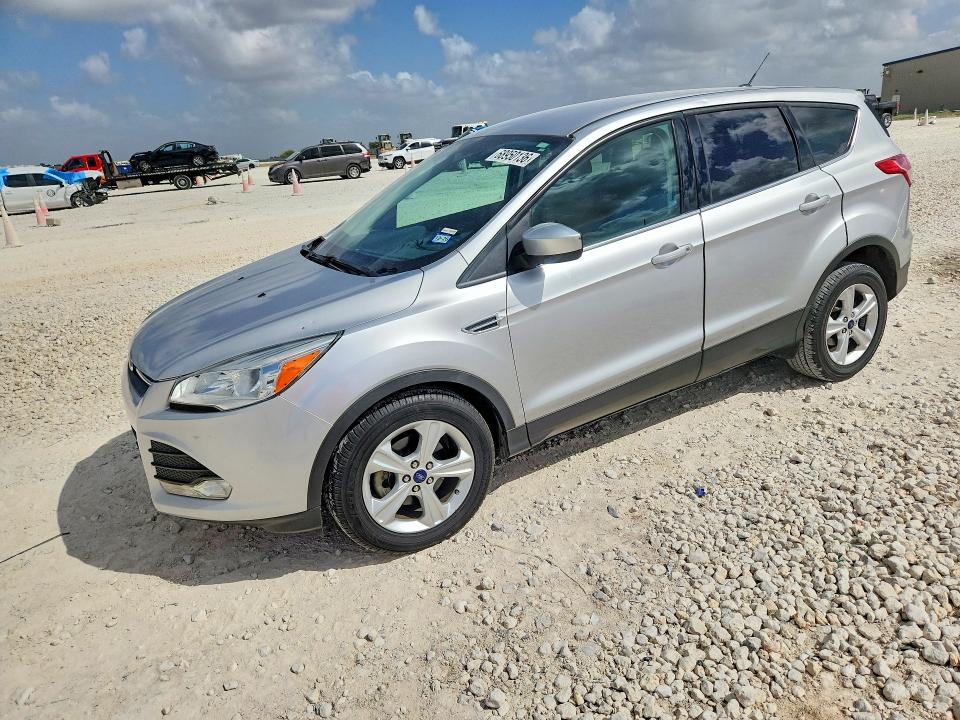 FORD ESCAPE SE 2015 with VIN 1FMCU0GX6FUA91115 - Photo from auction