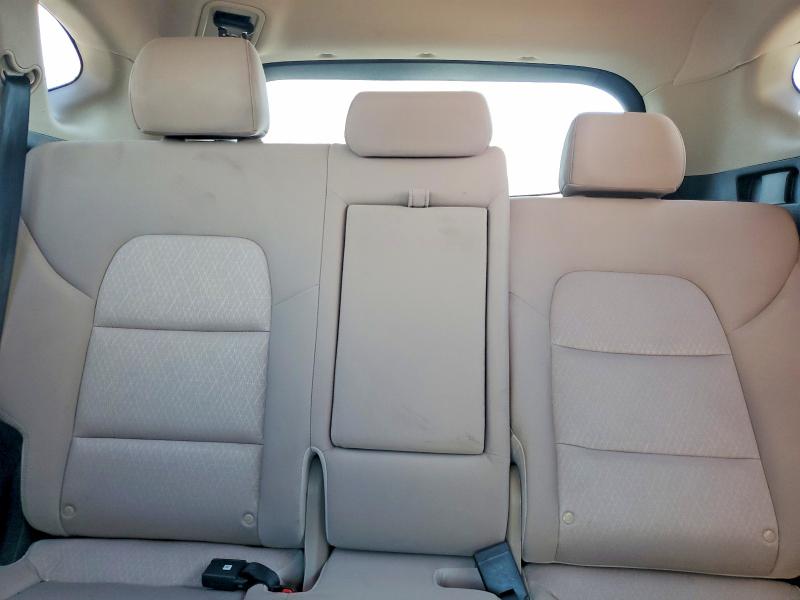 Photo 10 from auction – 2018 HYUNDAI TUCSON with VIN KM8J33A41JU669480