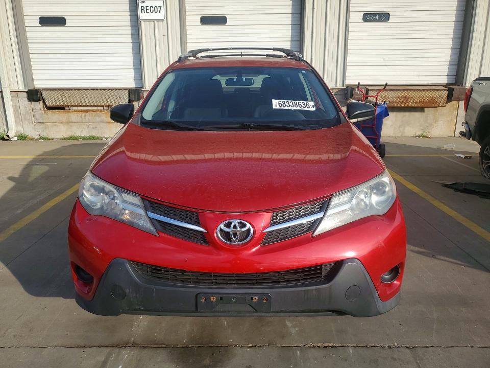 Photo 5 from auction – 2014 TOYOTA RAV4 with VIN JTMZFREV8EJ009352