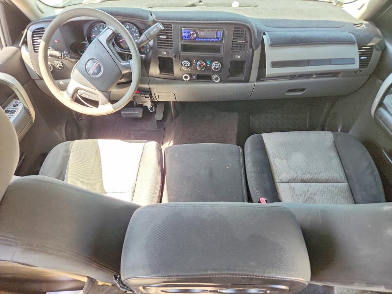 Photo 8 from auction – 2007 GMC NEW SIERRA with VIN 2GTEC13C271725428