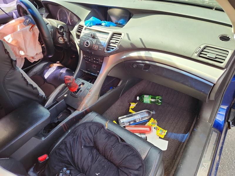 Снимка 8 от търг – 2010 ACURA TSX с VIN JH4CU2F68AC035294