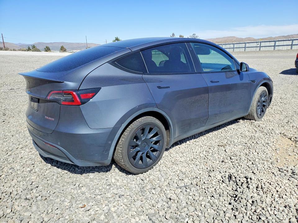 Foto 3 de la subasta – 2020 TESLA MODEL Y con VIN 5YJYGDEF9LF023916