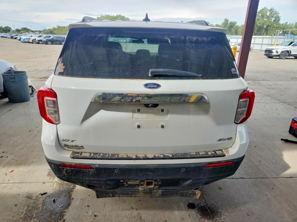 Photo 6 from auction – 2021 FORD EXPLORER with VIN 1FMSK8DH6MGA62139