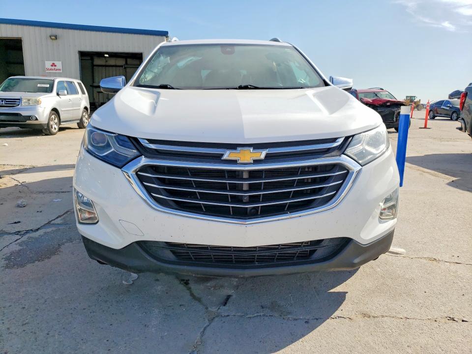 Photo 5 from auction – 2018 CHEVROLET EQUINOX with VIN 2GNAXVEV7J6326167