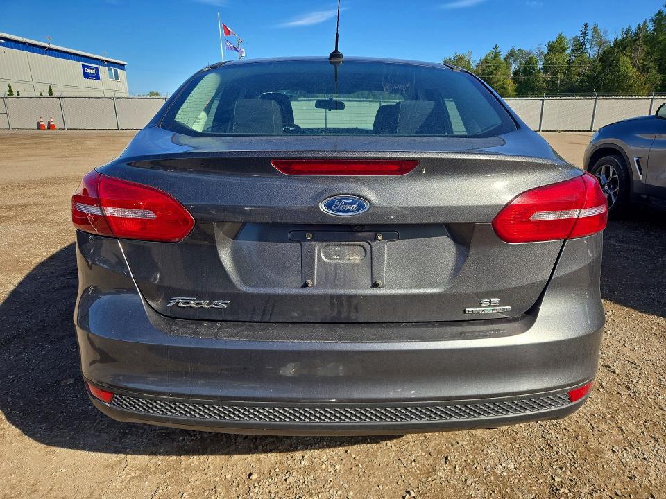 Снимка 6 от търг – 2015 FORD FOCUS с VIN 1FADP3F28FL265432