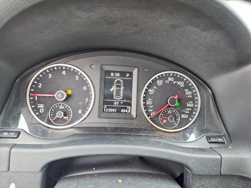Снимка 9 от търг – 2016 VOLKSWAGEN TIGUAN с VIN WVGAV7AXXGW584307