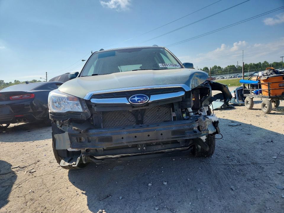 Photo 5 from auction – 2017 SUBARU FORESTER with VIN JF2SJAEC7HH476291