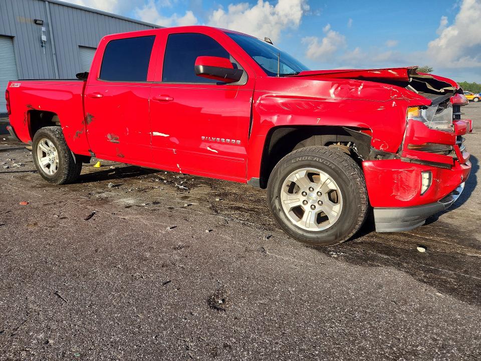 Снимка 4 от търг – 2016 CHEVROLET SILVERADO с VIN 3GCUKREC6GG198656