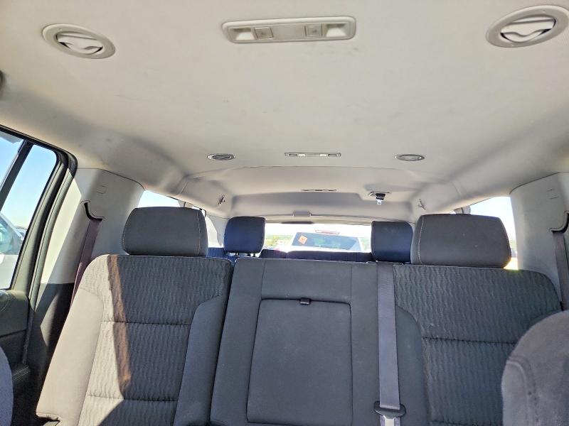 Photo 10 from auction – 2016 GMC YUKON XL with VIN 1GKS2FKC5GR420327