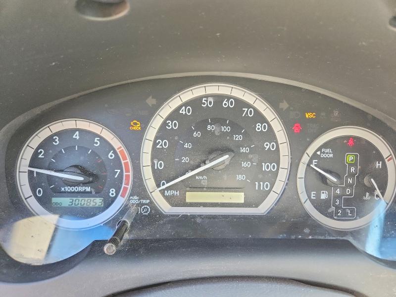 Photo 9 from auction – 2004 TOYOTA SIENNA with VIN 5TDBA22C84S027832