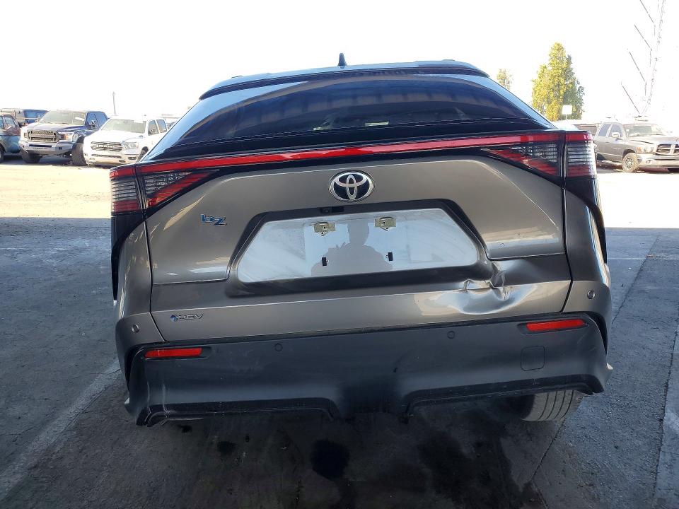Фото 6 с аукциона – 2026 TOYOTA BZ с VIN JTMBCAEB6TA006500
