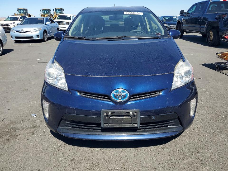 Zdjęcie 5 z aukcji – 2012 TOYOTA PRIUS z VIN JTDKN3DU3C1512696