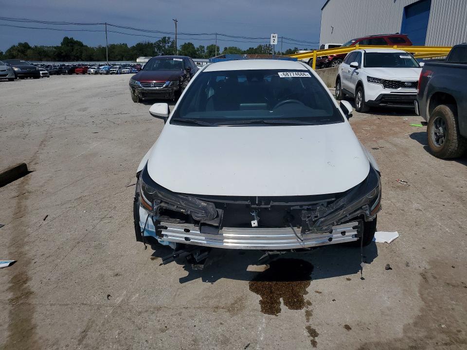 Photo 5 from auction – 2022 TOYOTA COROLLA with VIN 5YFS4MCE4NP121705