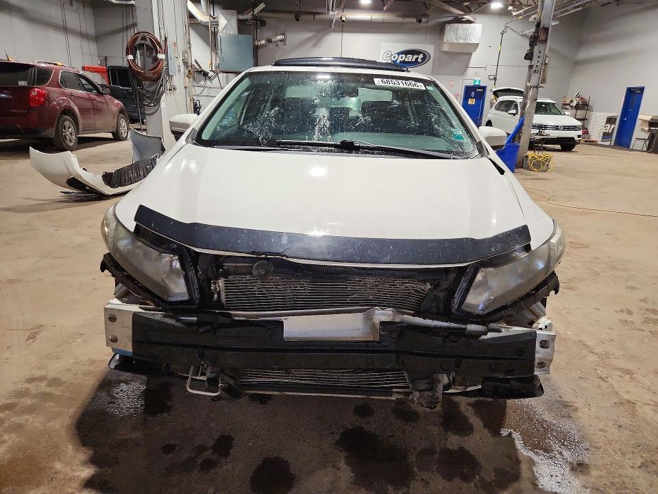 Photo 5 from auction – 2015 HONDA CIVIC with VIN 2HGFB2F59FH018389