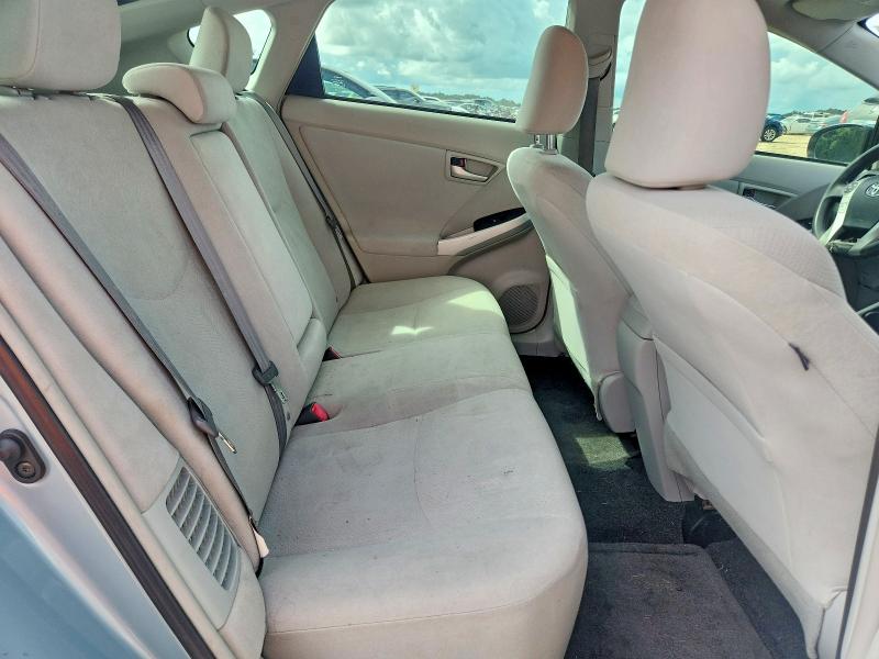 Photo 10 from auction – 2014 TOYOTA PRIUS with VIN JTDKN3DU7E1830100