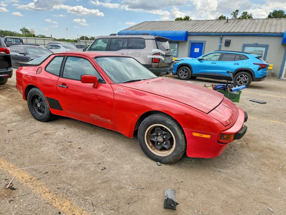 Photo 4 from auction – 1983 PORSCHE 944 with VIN WP0AA0943DN455649