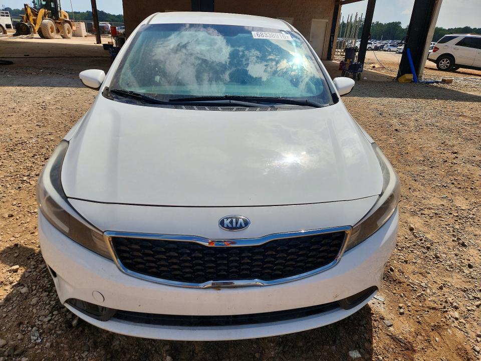 Foto 5 de la subasta – 2018 KIA FORTE con VIN 3KPFK4A7XJE205633