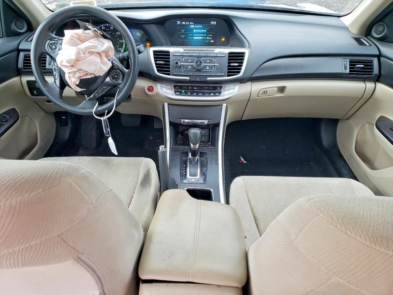 Photo 8 from auction – 2015 HONDA ACCORD with VIN 1HGCR6F30FA004688