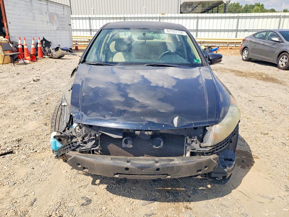 Photo 5 from auction – 2012 HONDA ACCORD with VIN 1HGCP2F67CA056503