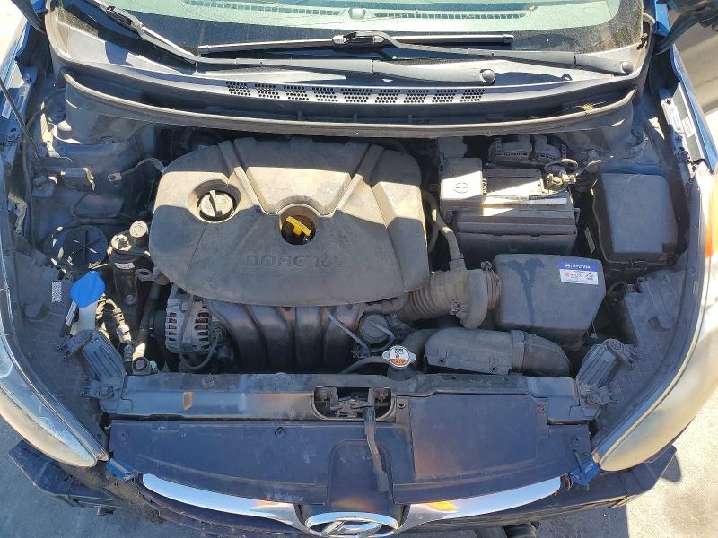 Photo 11 from auction – 2013 HYUNDAI ELANTRA with VIN KMHDH4AE2DU952990