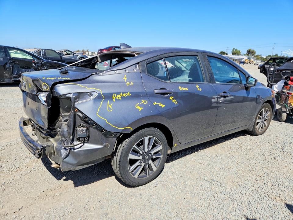 Photo 3 from auction – 2022 NISSAN VERSA with VIN 3N1CN8EV3NL837873