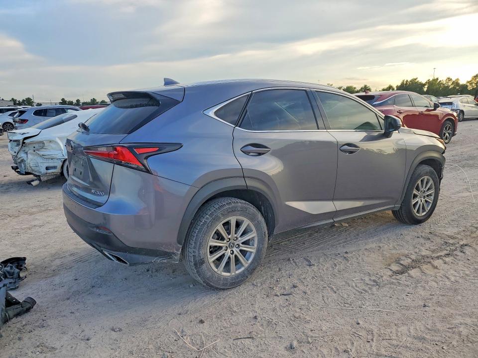 Photo 3 from auction – 2021 LEXUS NX 300 with VIN JTJDARBZ9M2178706