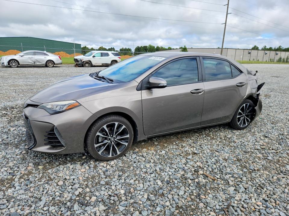 Снимка 1 от търг – 2017 TOYOTA COROLLA с VIN 5YFBURHE6HP659946