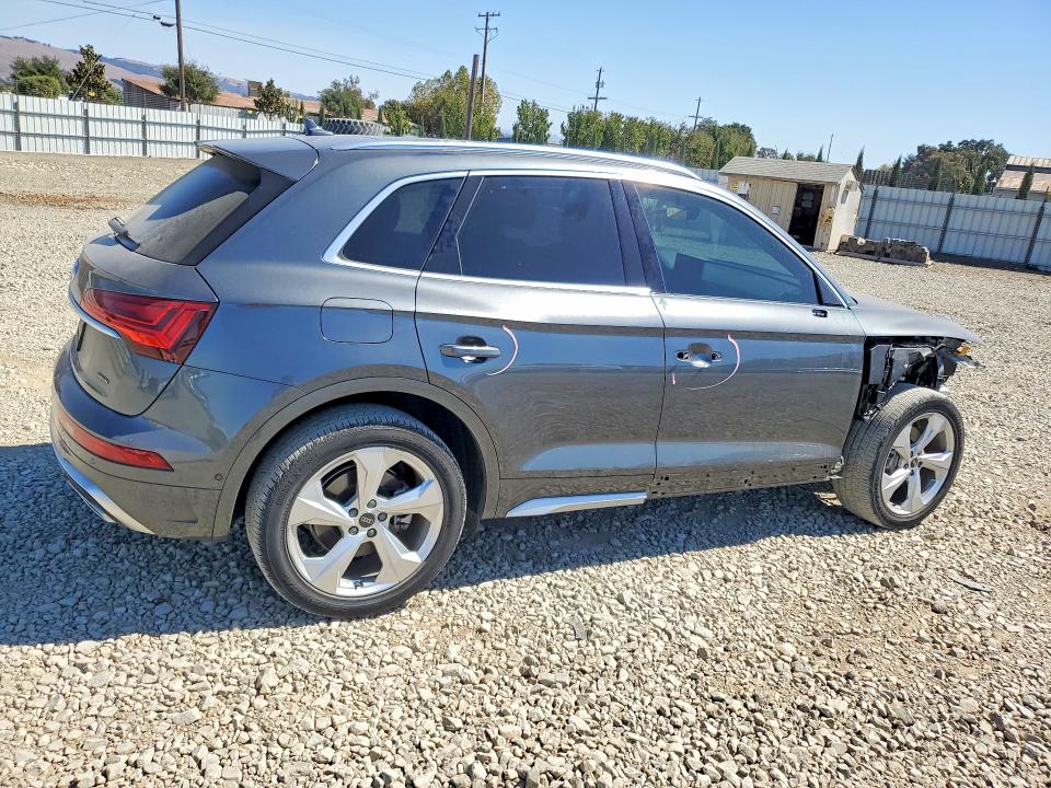Photo 3 from auction – 2023 AUDI Q5 with VIN WA1FAAFY7P2147922