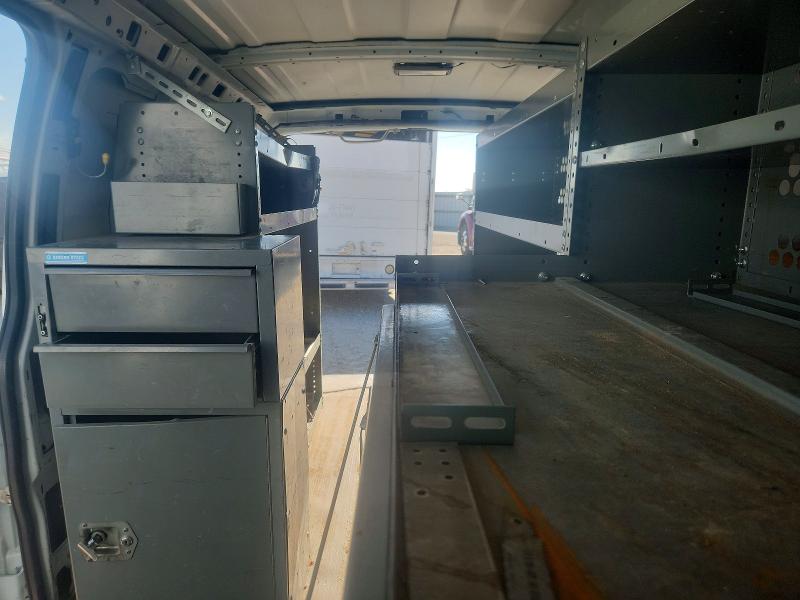 Photo 10 from auction – 2013 CHEVROLET EXPRESS G2500 with VIN 1GCWGFCB8D1902286