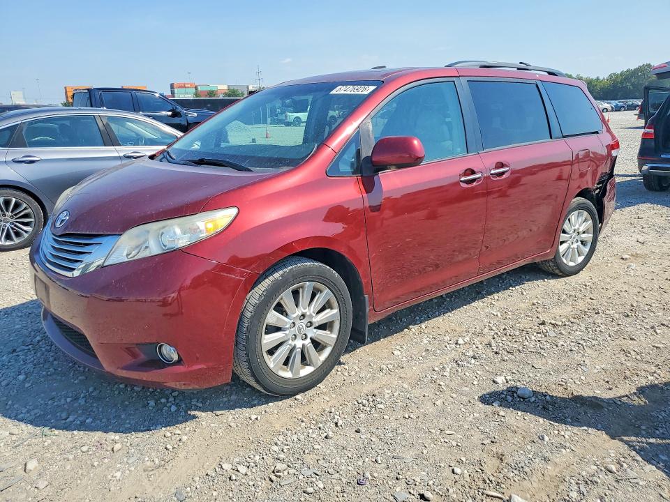 TOYOTA SIENNA 2011 with VIN 5TDDK3DC8BS002483 - Photo from auction