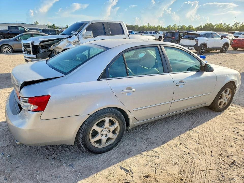 Photo 3 from auction – 2006 HYUNDAI SONATA with VIN 5NPEU46F96H082612