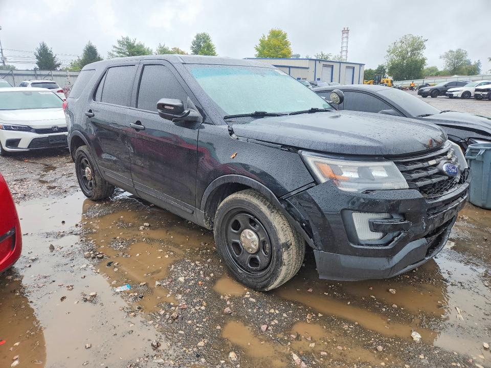 Снимка 4 от търг – 2017 FORD EXPLORER с VIN 1FM5K8AR7HGD60392